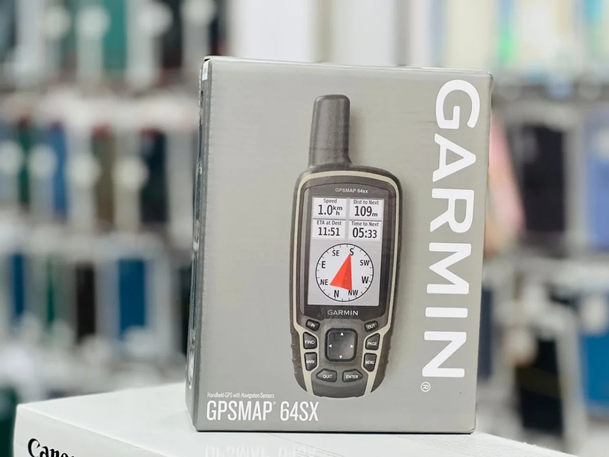 Gamin 64Sx Hand Held Gps Rugged And Water Resistant Design With Button Operation And A 2.6