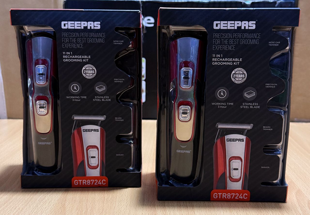 Geepas 11In1 Rechargeable Grooming Kit