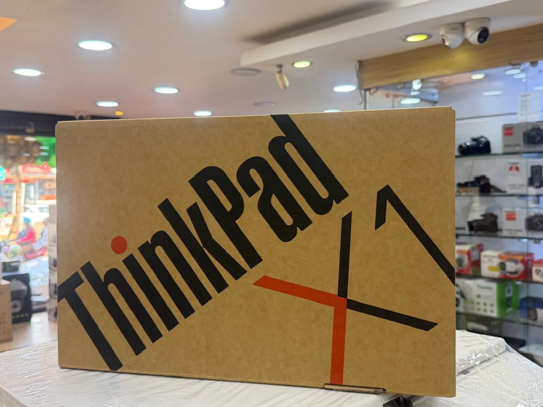 Lenovo Thinkpad X1 Carbon Gen 12 Business Series Laptop Intel Core Ultra 7 155U Proces