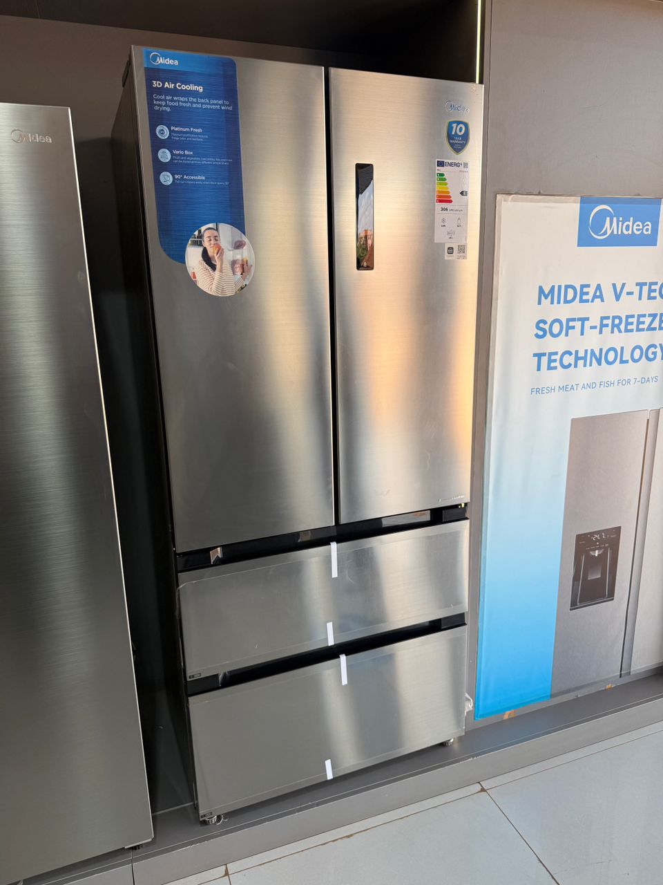Midea 692 Litre Inverter Smart Ai French Door Fridge