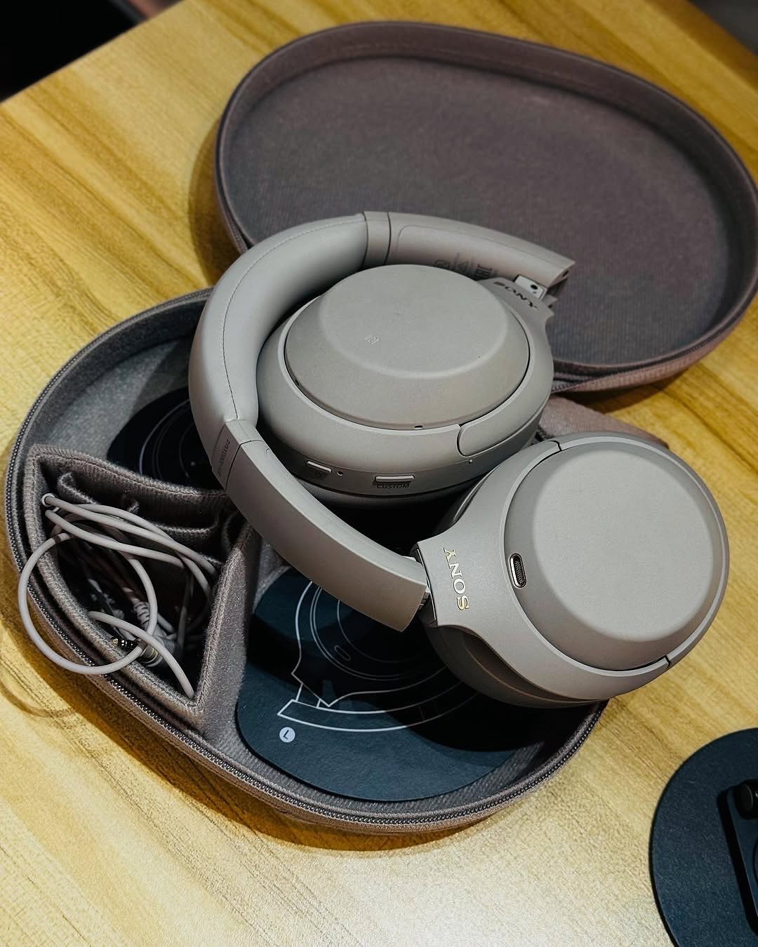 Sony Wh 1000Xm4 Wireless Noise Cancelling Bluetooth Headphones 360 Reality Audio